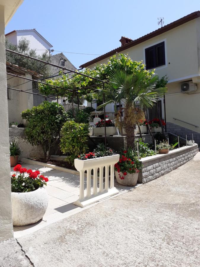 Apartman Danijela Zagorje Exterior photo