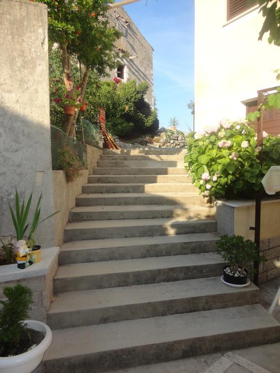 Apartman Danijela Zagorje Exterior photo