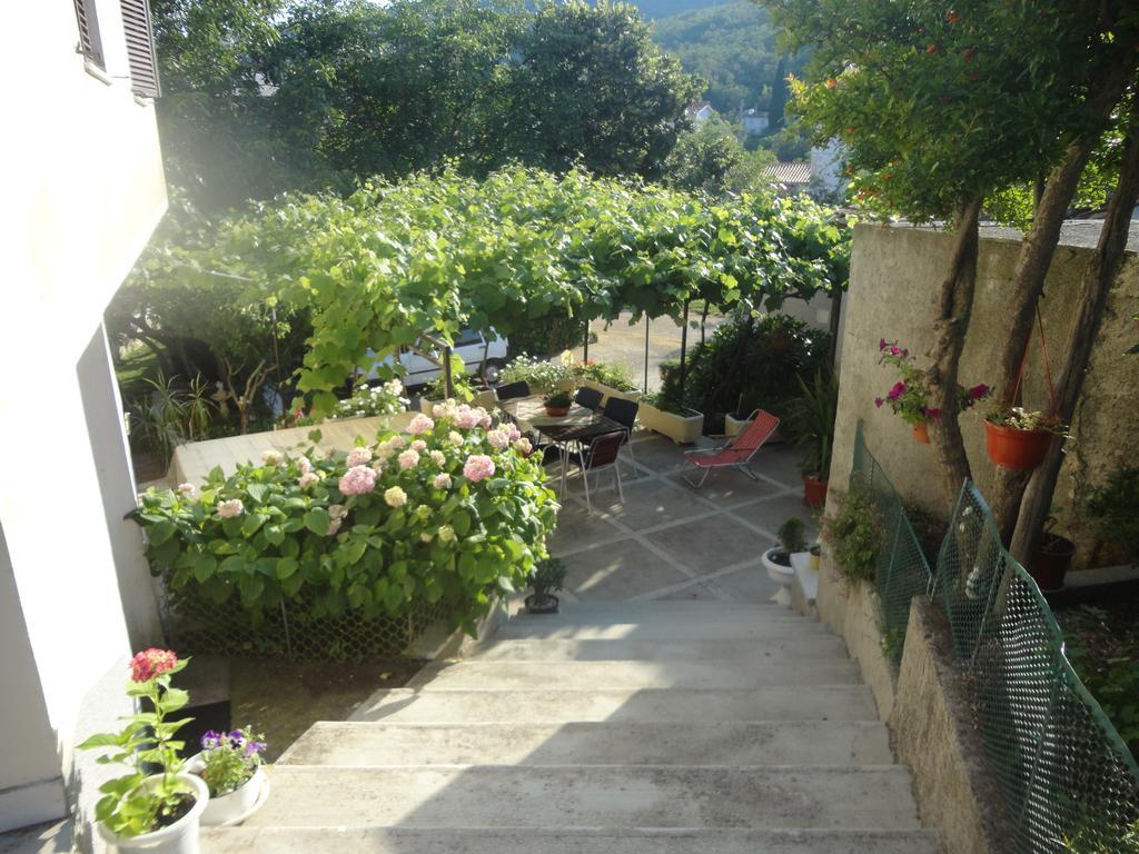 Apartman Danijela Zagorje Exterior photo